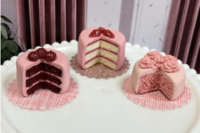 Miniature 1:12 scale Dollhouse Layer Cakes 