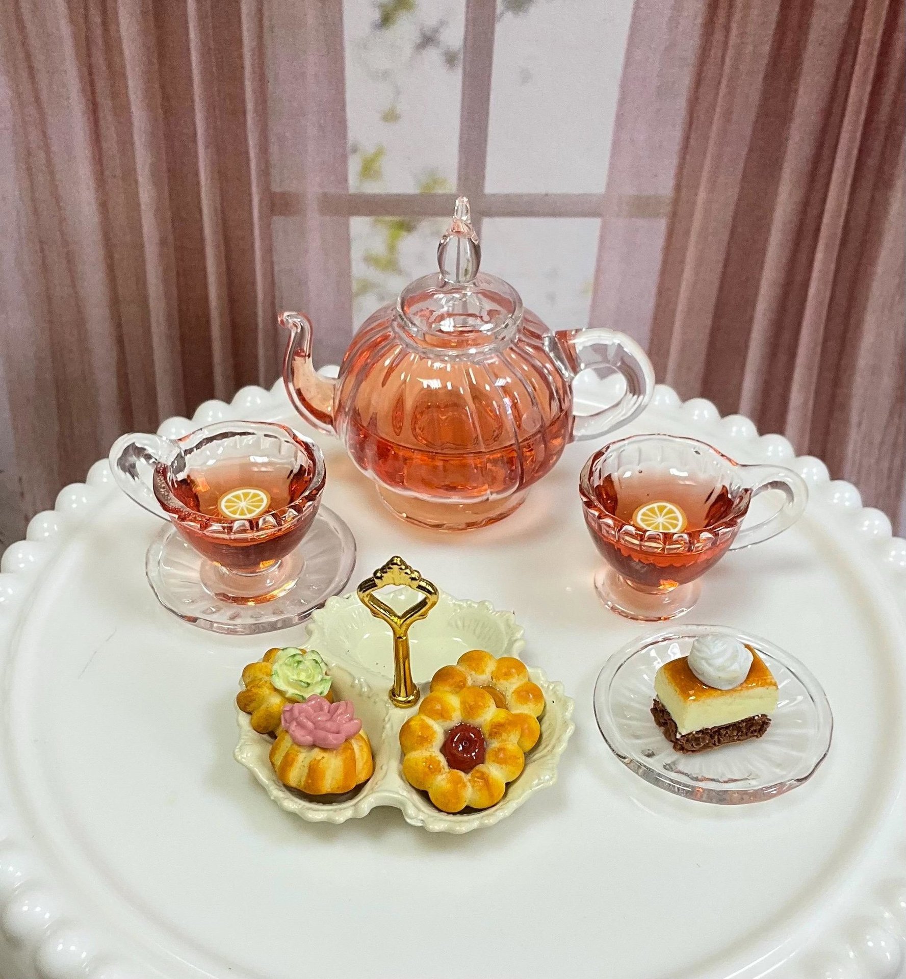 Miniature 1:6 scale Pastries and Chocoflan with Glass Tea Sets for Fashion Dolls
