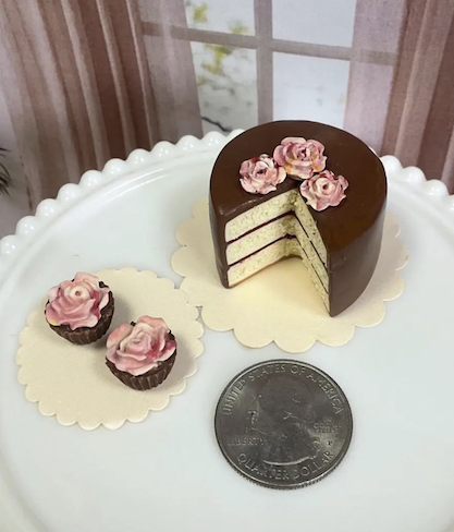 Miniature 1:6 scale Cakes and Cupcakes for Fashion Doll Scenes